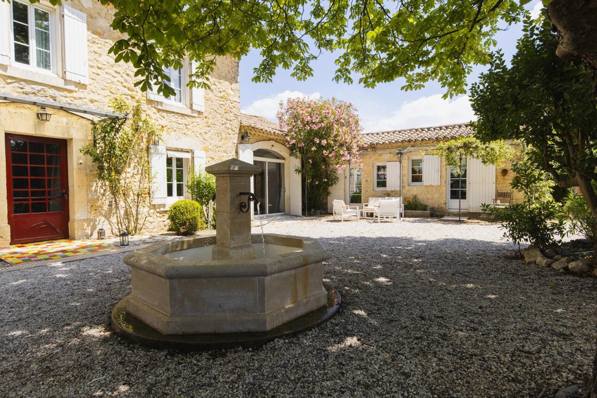 Chambre D'Hotes - B&B - Fleur De Coton Chez Manon En Luberon Lagnes Exterior foto